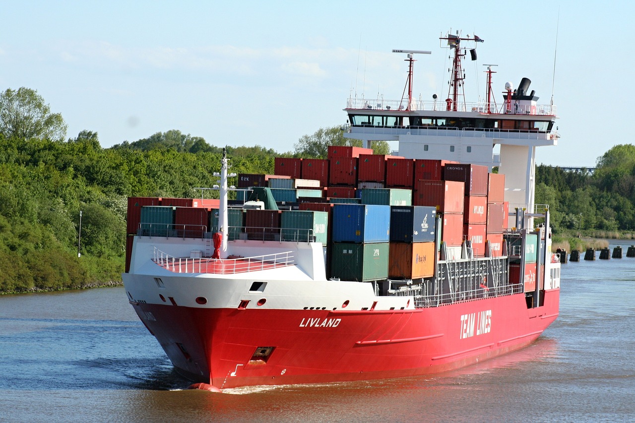 ¿Cuánto tarda un envío por barco de España a Venezuela?